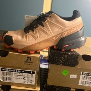 Salomon Women’s Speedcross 5 GTX
